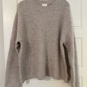 H&M Women's Sweater in Light Gray